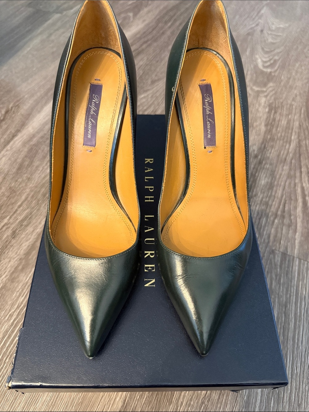 Ralph Lauren Celia Forest Green Leather Pointed Toe Pumps Size 39 Made in Italy